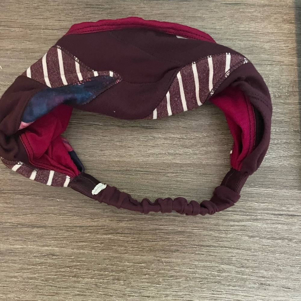 Lululemon headband- EUC!